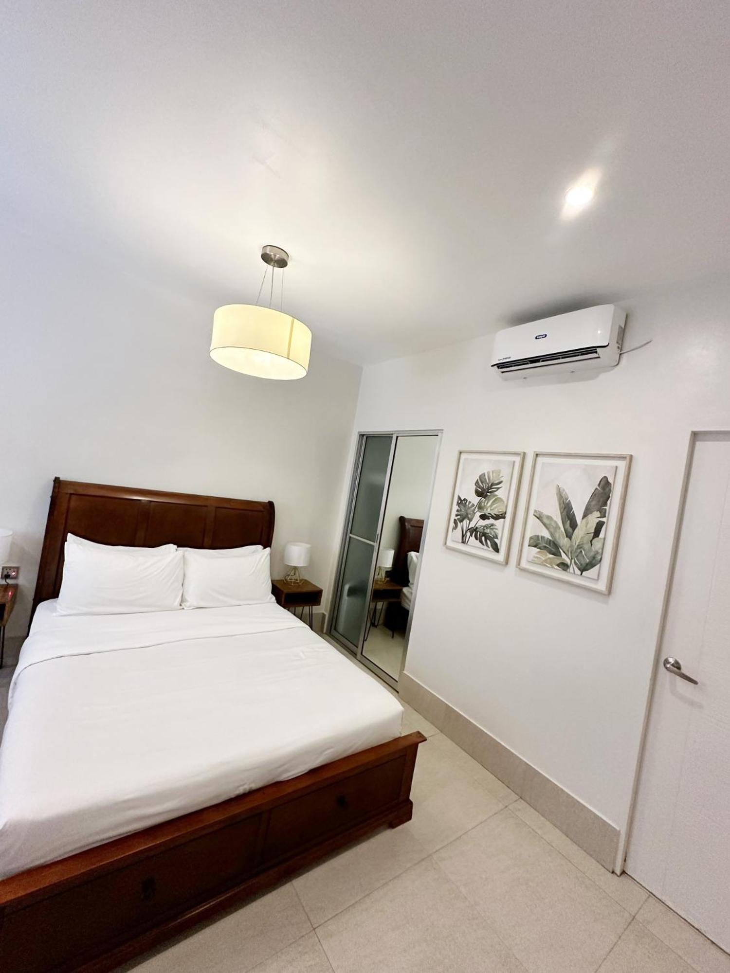 ฮาร์มาน สวีท โมลโบล Hotel โมอัลโบอัล ภายนอก รูปภาพ